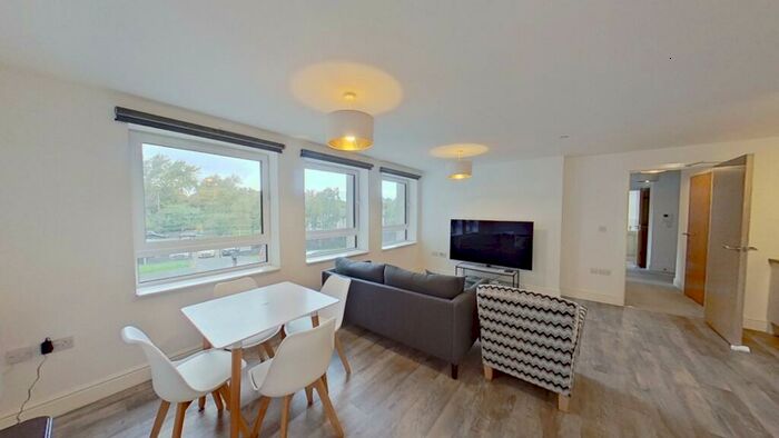 2 Bedroom Property To Rent In Elfin Square, Edinburgh, Midlothian, EH11