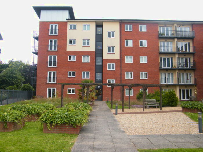 2 Bedroom Apartment To Rent In Constantine House, Exeter City Centre, EX4