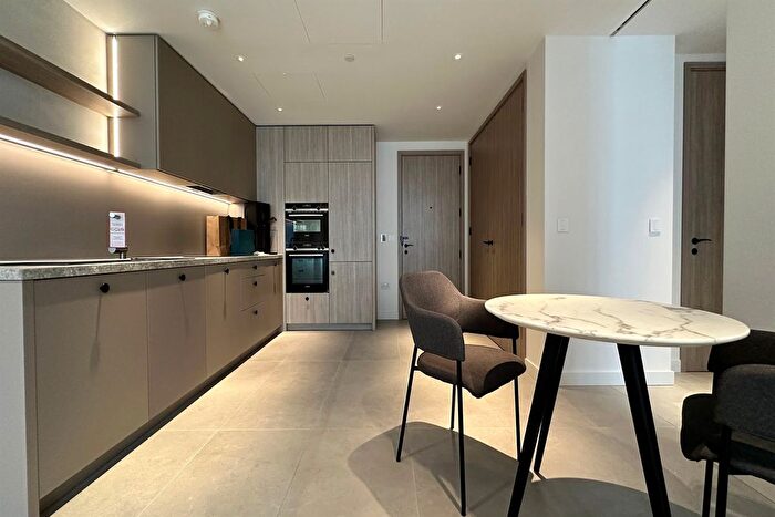 1 Bedroom Flat To Rent In Capella Court, Lewis Cubitt Park, Kings Cross, London, N1C