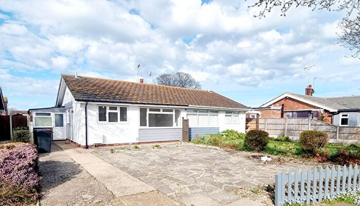 2 Bedroom Bungalow To Rent In Lindenthorpe Road, Broadstairs, CT10