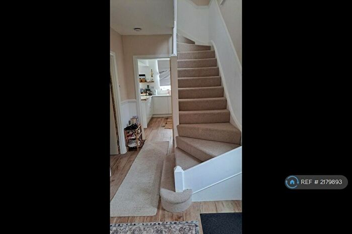 3 Bedroom Semi-Detached House To Rent In Victoria Avenue, Wallington, SM6