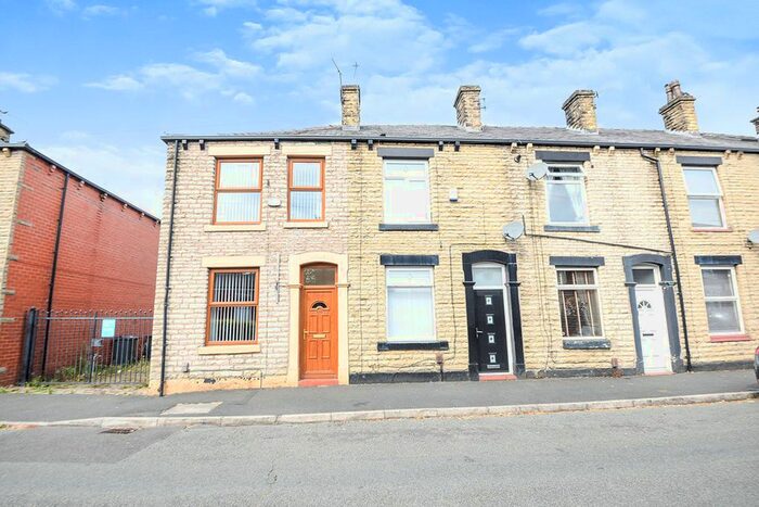 2 Bedroom Terraced House To Rent In Oak Street, Shaw, Oldham, OL2