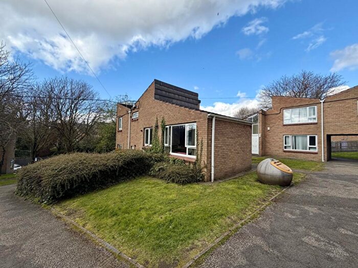 House Of Multiple Occupation For Sale In Norfolk Park Road, Sheffield, Sheffield, S2