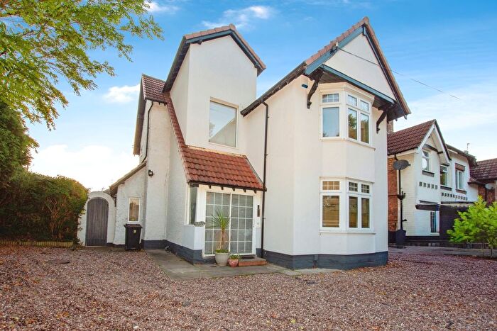 4 Bedroom Detached House For Sale In Court Lane, Birmingham, West Midlands, B23