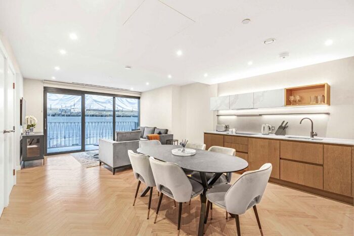 2 Bedroom Flat To Rent In Townmead Road, London, SW6