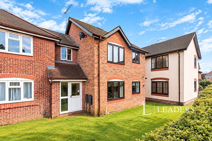 2 Bedroom Apartment For Sale In Stable Close, Stanway, Colchester, CO3