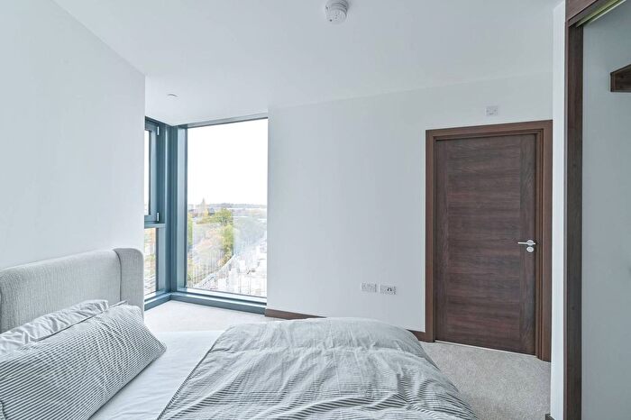 2 Bedroom Flat For Sale In Dylon Riverside, Lower Sydenham, London, SE26