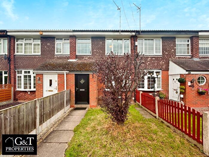 3 Bedroom Terraced House To Rent In Bromley Lane, Kingswinford, DY6