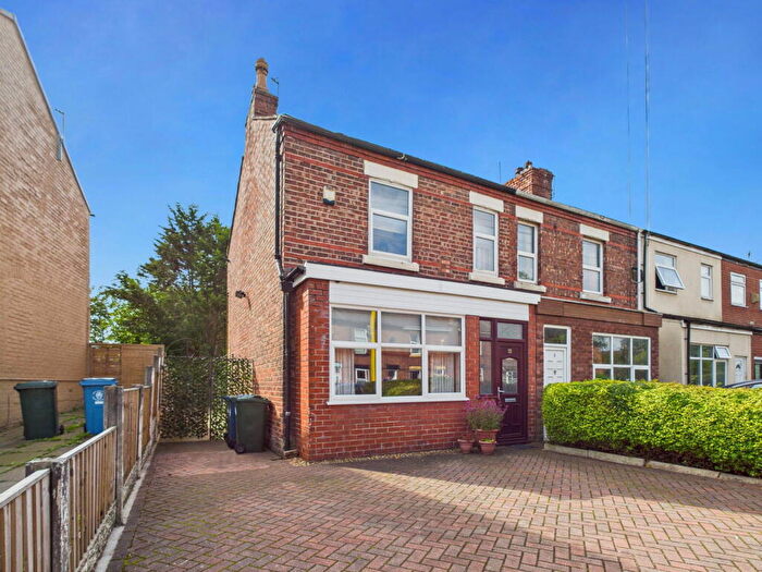 3 Bedroom End Of Terrace House For Sale In Halsall Lane, Ormskirk, Lancashire, L39