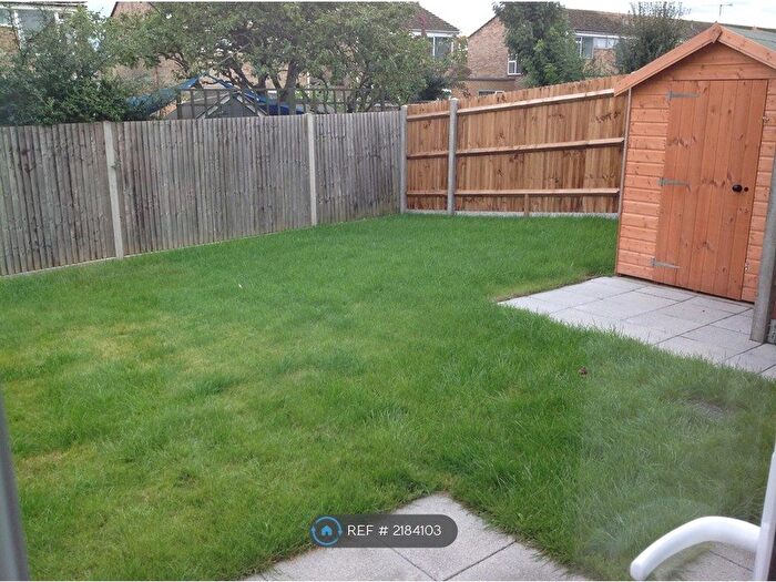 3 Bedroom Semi-Detached House To Rent In Tilia Close, Windsor, SL4