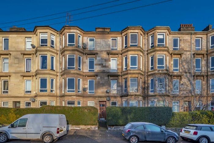 2 Bedroom Flat To Rent In Onslow Drive, Glasgow, G31