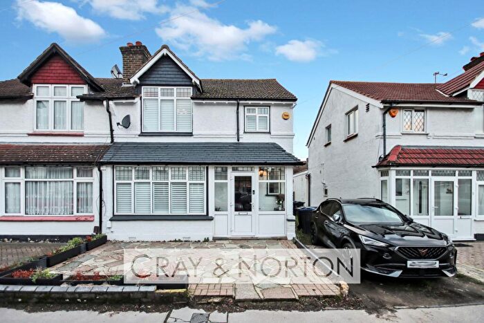 3 Bedroom Semi Detached House For Sale In Teevan Road, Addiscombe, CR0