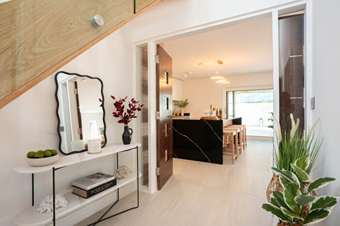 4 Bedroom Detached House For Sale In Alton Road, Lower Parkstone, Poole, Dorset, BH14
