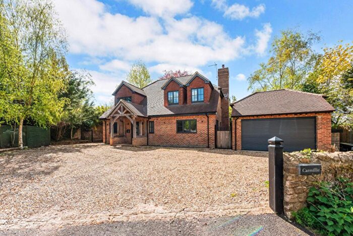 4 Bedroom Detached House For Sale In Plantation Road, Hill Brow, Liss, Hampshire, GU33