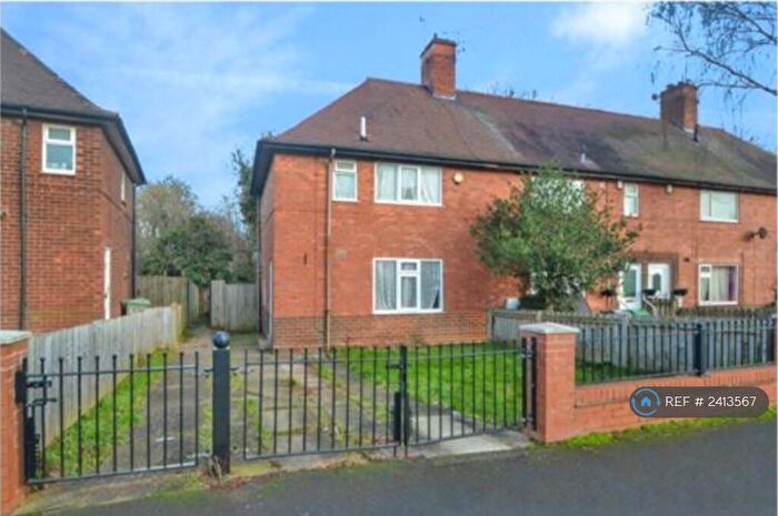 3 Bedroom Semi-Detached House To Rent In Lindfield Road, Nottingham, NG8