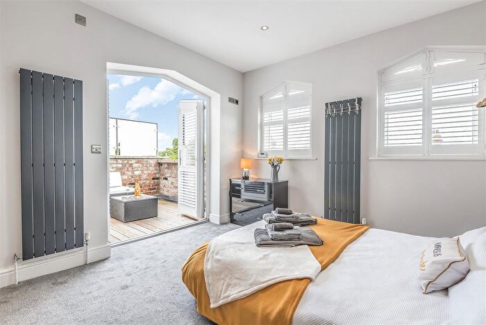 Studio To Rent In Wenlock Terrace, York, YO10