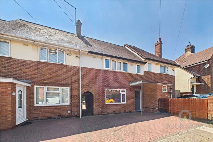 3 Bedroom Terraced House For Sale In Barnwell Road, Northampton, Northamptonshire, NN2