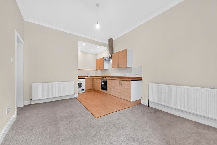 2 Bedroom Flat For Sale In Porter Street, Glasgow, Glasgow City, G51