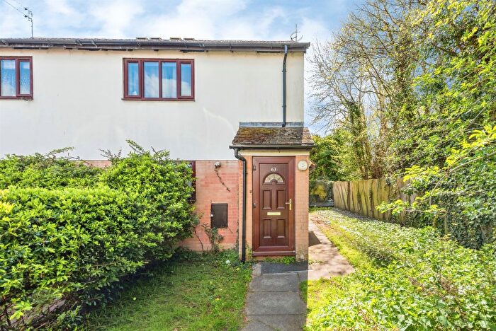 1 Bedroom Flat For Sale In Little Bury, Oxford, OX4