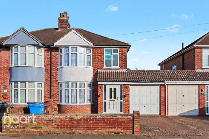 3 Bedroom Semi Detached House For Sale In Beechcroft Road, Ipswich, IP1