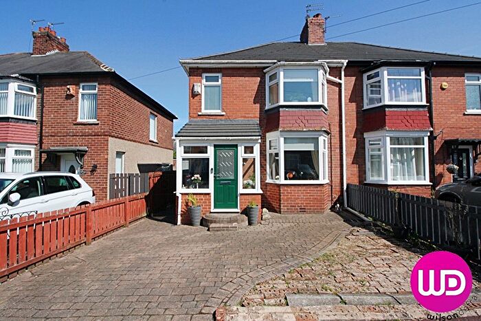 3 Bedroom Semi-Detached House For Sale In Briarside, Newcastle Upon Tyne, NE5