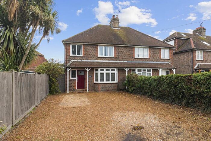 3 Bedroom House For Sale In Hawks Road, Hailsham, BN27