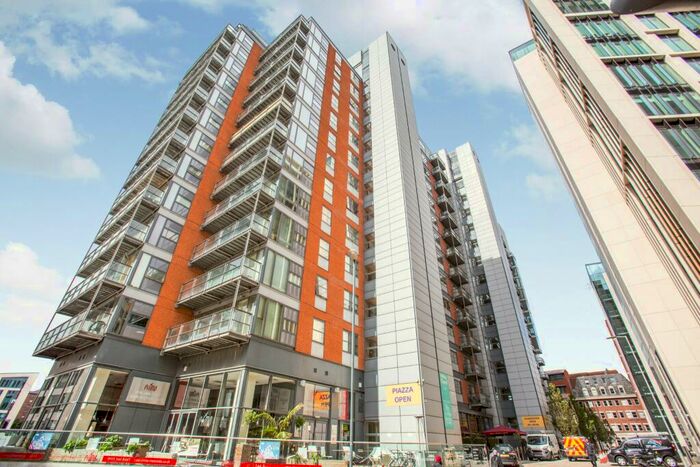 Apartment To Rent In West Point Parking Included, LS1