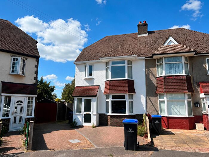 3 Bedroom Semi-Detached House To Rent In Eastbrook Way, Portslade, Brighton, BN41