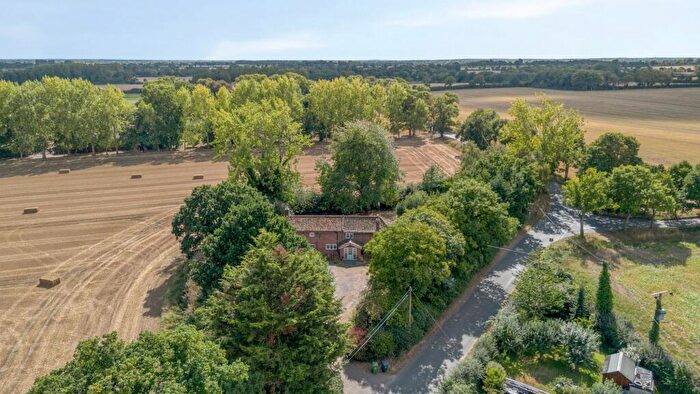 4 Bedroom Detached House For Sale In Peaceful Cottage In Colby, NR11