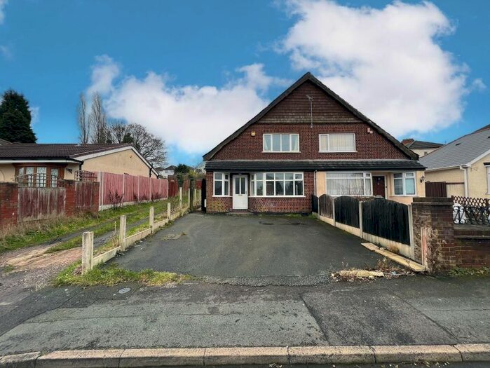 Houses for sale in Honor Avenue, WV4, West Midlands