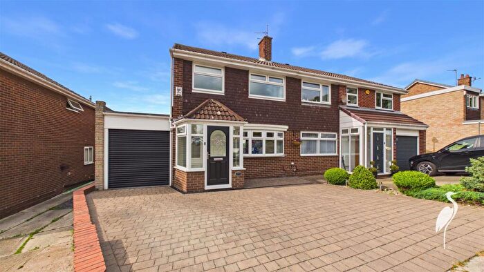 3 Bedroom Semi-Detached House For Sale In Copley Drive, Tunstall, Sunderland, SR3