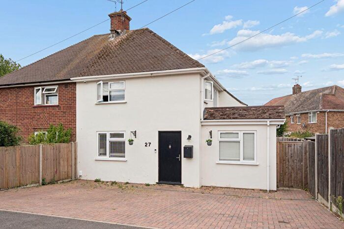 4 Bedroom Semi-Detached House For Sale In Bobmore Lane, Marlow, SL7