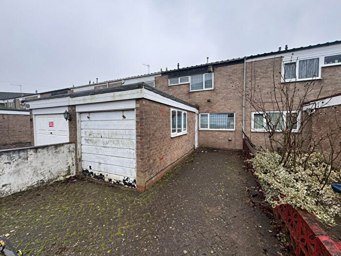 3 Bedroom Terraced House For Sale In Gravel Bank, Birmingham, West Midlands, B32