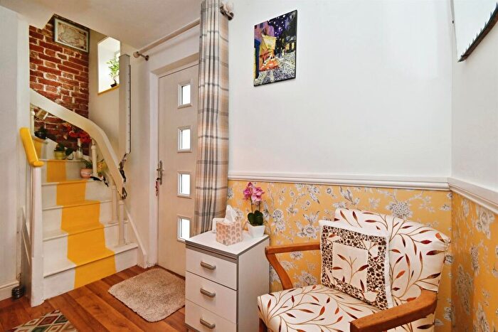 2 Bedroom Character Property For Sale In Magdalen Street, Eye, IP23