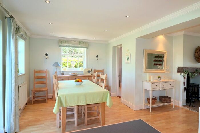 4 Bedroom Detached House For Sale In Gaston Street, East Bergholt, Colchester, CO7