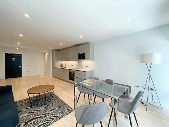 1 Bedroom Flat To Rent In Elephant Park -, P18