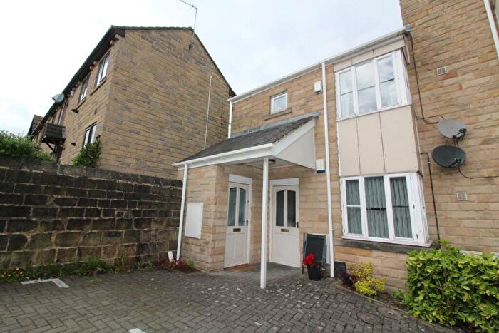 1 Bedroom Flat To Rent In Millennium Court, Pudsey, LS28