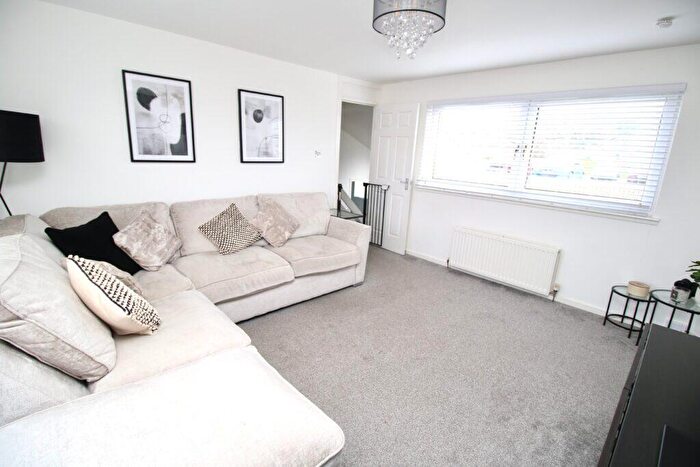 4 Bedroom End Of Terrace House For Sale In Birch Road, Cumbernauld, G67