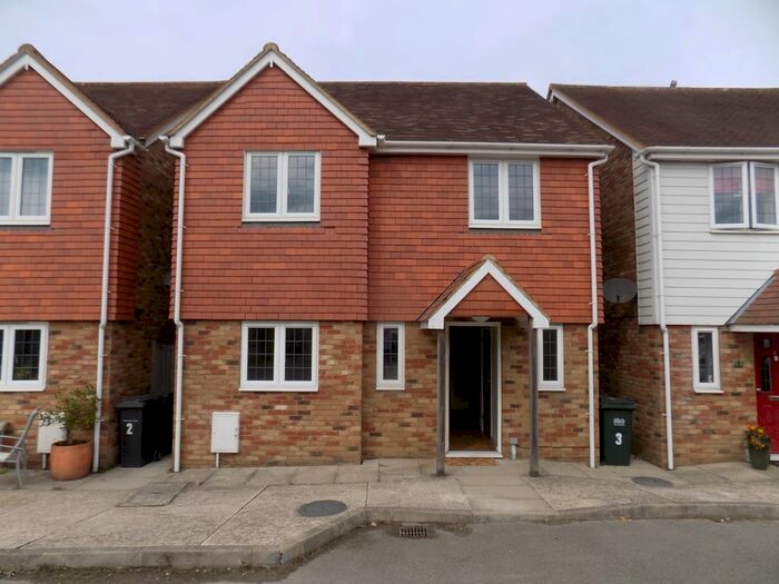 4 Bedroom Detached House To Rent In Orchard Way, Westfield, Hastings, TN35