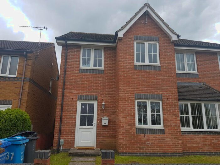 3 Bedroom Property To Rent In Priory Road, Hull HU5