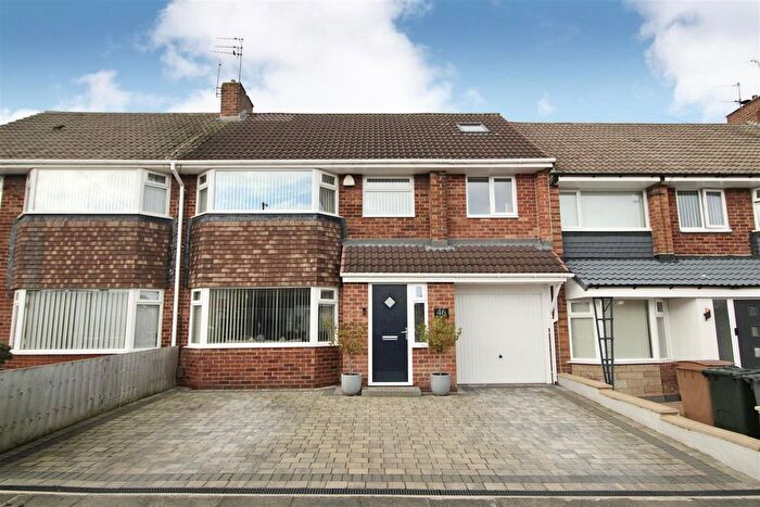 4 Bedroom Terraced House For Sale In Wilton Drive, Whitley Bay, NE25