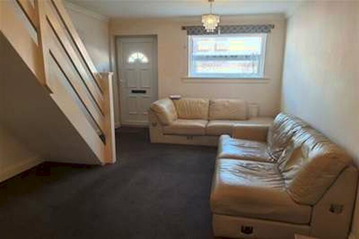 2 Bedroom Flat To Rent In High Street Dunstable LU6