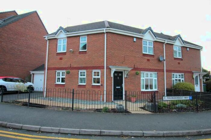 3 Bedroom Semi-Detached House To Rent In Thunderbolt Way, Tipton, West Midlands, DY4