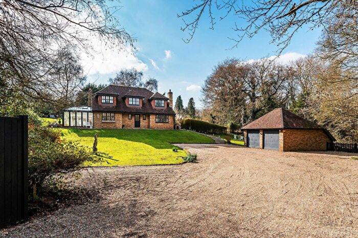 4 Bedroom Detached House For Sale In Berrys Green Road, Westerham, Kent, TN16