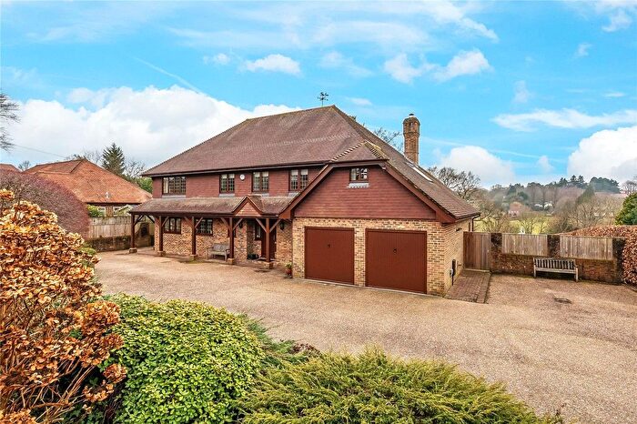 6 Bedroom Detached House For Sale In West Lane, East Grinstead, RH19