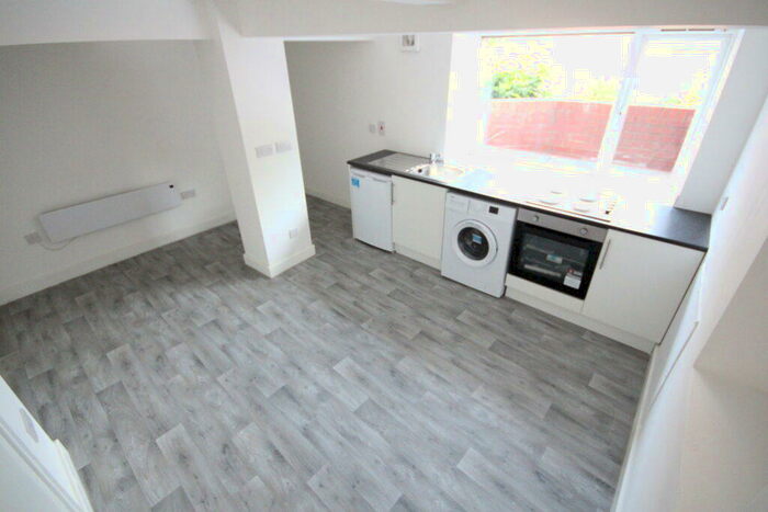 1 Bedroom Apartment To Rent In Flat, Church Road, Leeds, LS12