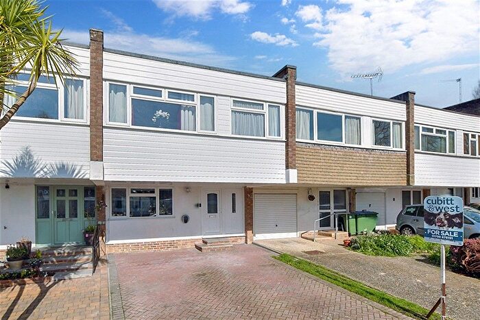 4 Bedroom Terraced House For Sale In Southside, Pulborough, West Sussex, RH20