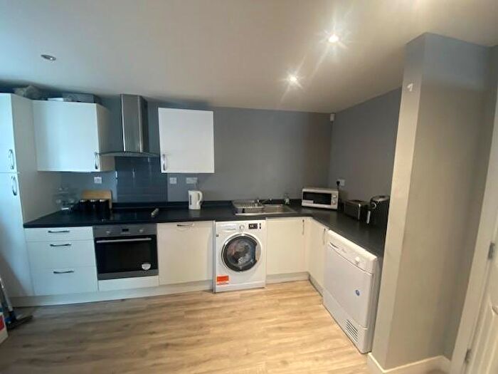 1 Bedroom Apartment To Rent In Malt Cottages, Malt Yard, Nottinghamshire, Basford, NG7