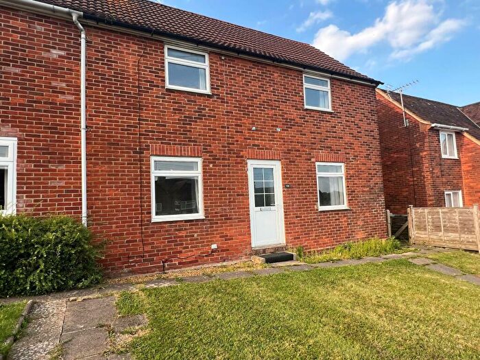 5 Bedroom Semi-Detached House To Rent In Stanmore Lane, Winchester, SO22