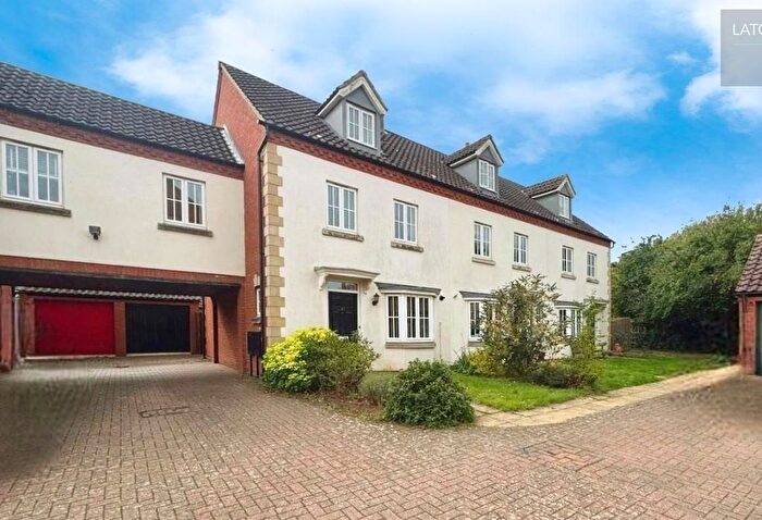 4 Bedroom Property For Sale In Ibbett Lane, Potton, SG19